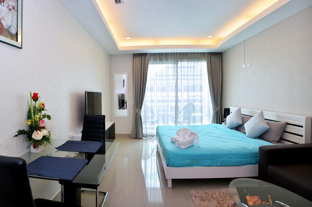 Cosy Beach View Condominium Pattaya Exteriör bild